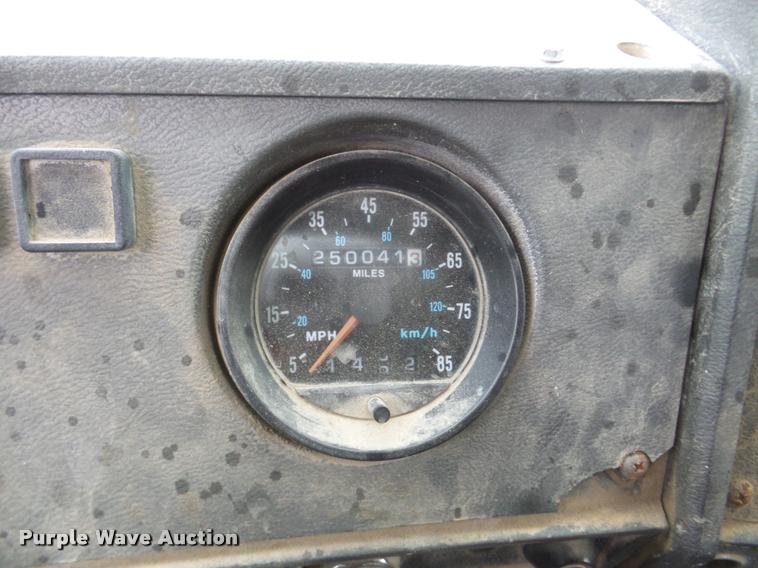 image for item DB5427 1998 Mack RD690S ready mix truck