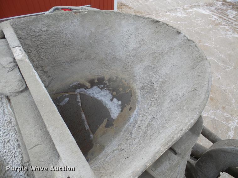 image for item DB5427 1998 Mack RD690S ready mix truck