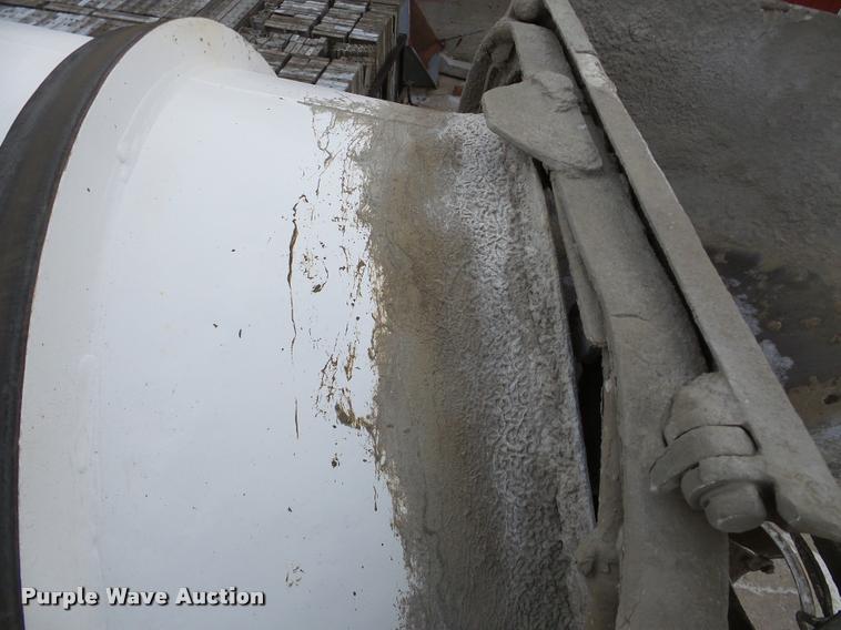 image for item DB5427 1998 Mack RD690S ready mix truck