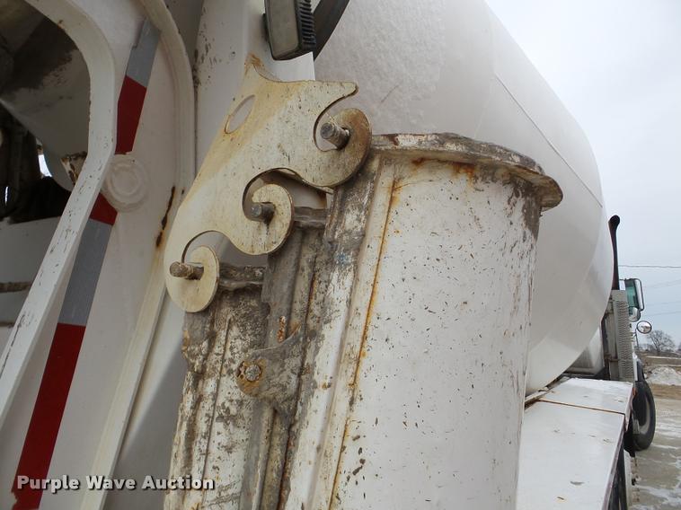 image for item DB5427 1998 Mack RD690S ready mix truck