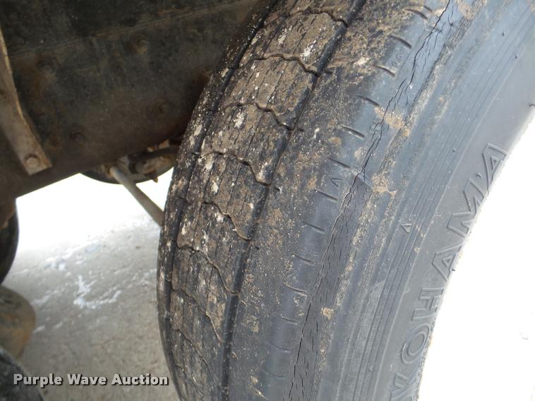 image for item DB5427 1998 Mack RD690S ready mix truck