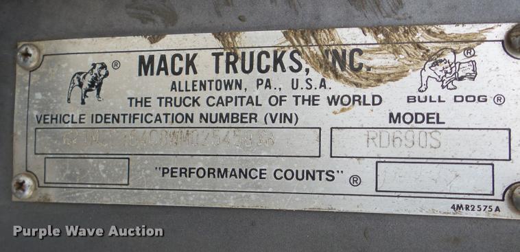 image for item DB5427 1998 Mack RD690S ready mix truck