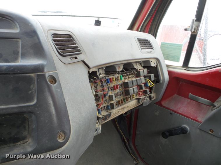 image for item DB5428 1998 Ford LT8511 Louisville 111 ready mix truck