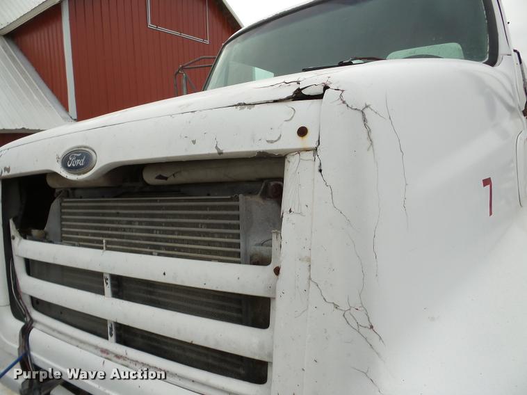 image for item DB5428 1998 Ford LT8511 Louisville 111 ready mix truck