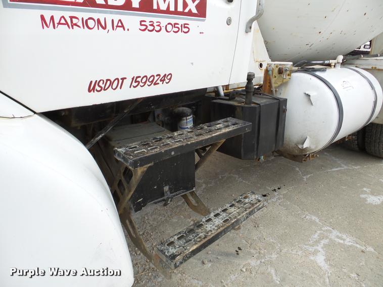 image for item DB5428 1998 Ford LT8511 Louisville 111 ready mix truck