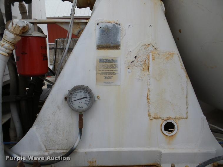 image for item DB5428 1998 Ford LT8511 Louisville 111 ready mix truck