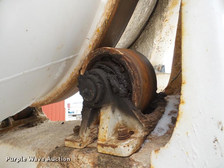 image for item DB5428 1998 Ford LT8511 Louisville 111 ready mix truck