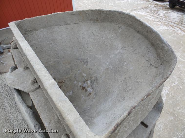 image for item DB5428 1998 Ford LT8511 Louisville 111 ready mix truck