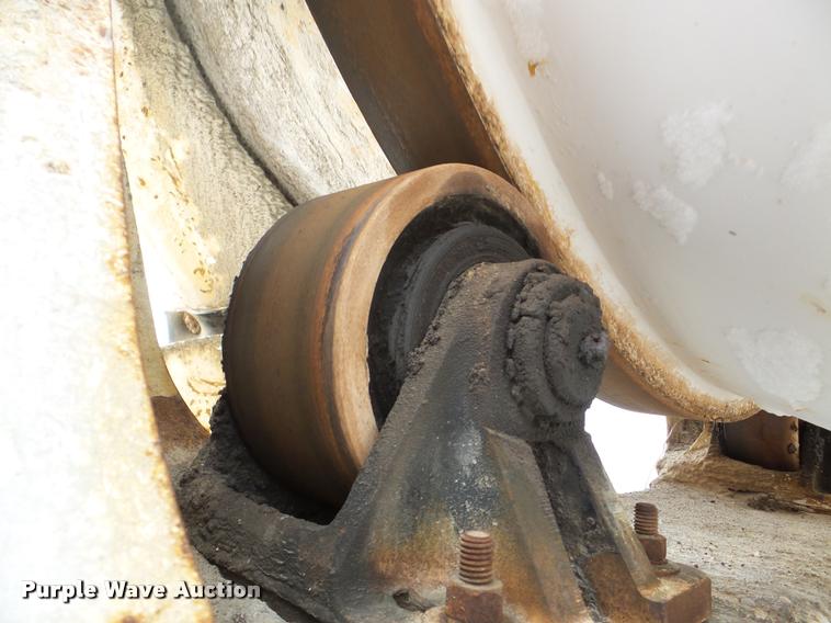 image for item DB5428 1998 Ford LT8511 Louisville 111 ready mix truck