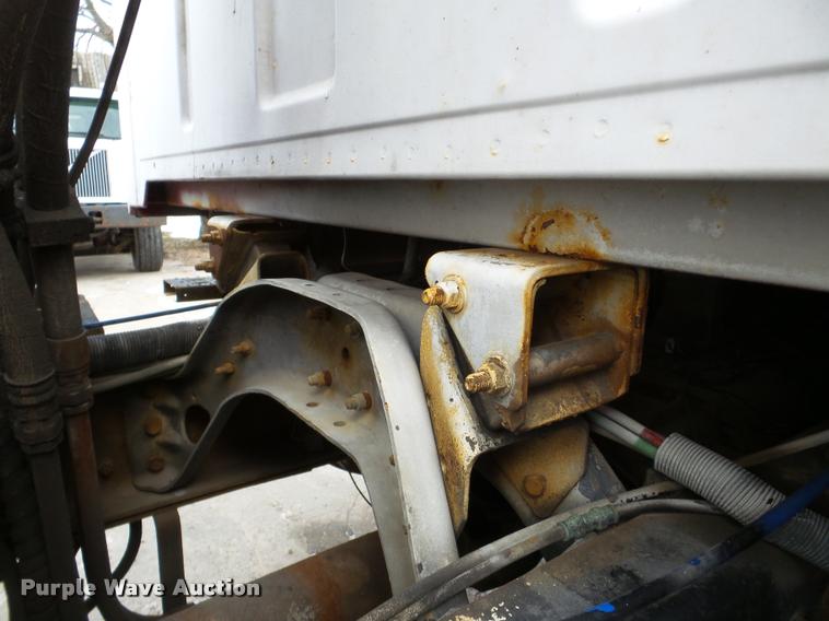 image for item DB5428 1998 Ford LT8511 Louisville 111 ready mix truck