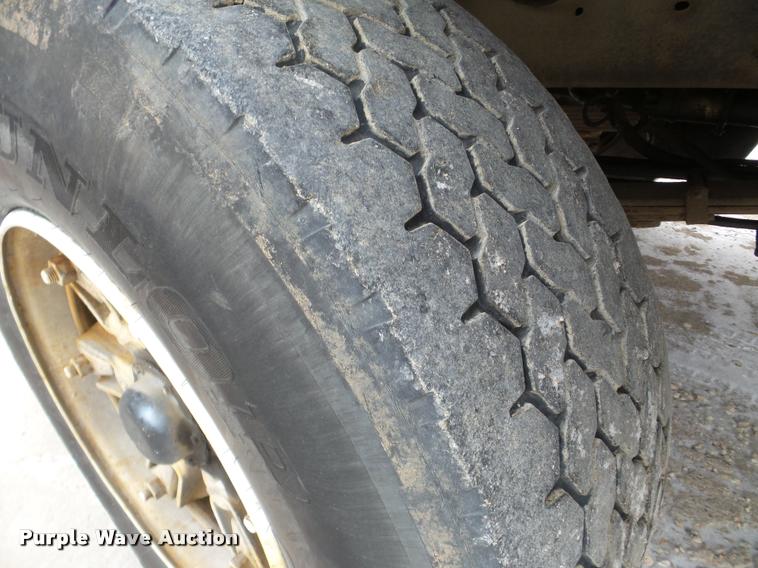 image for item DB5428 1998 Ford LT8511 Louisville 111 ready mix truck