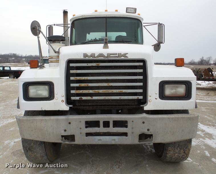 image for item DB5429 1996 Mack RD690S ready mix truck