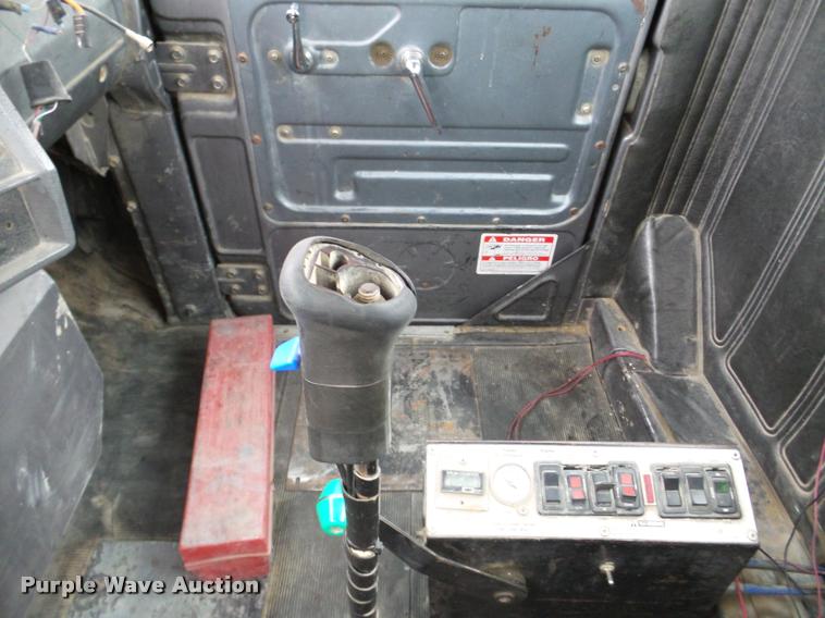 image for item DB5429 1996 Mack RD690S ready mix truck