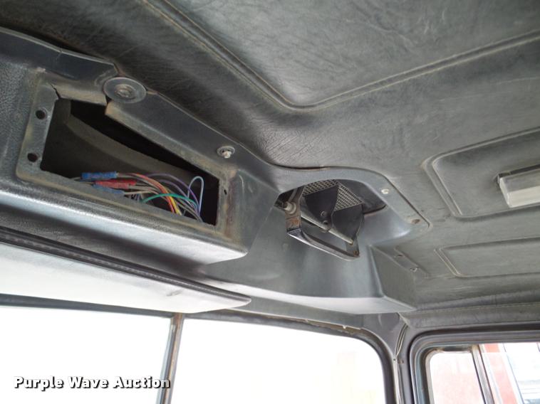 image for item DB5429 1996 Mack RD690S ready mix truck