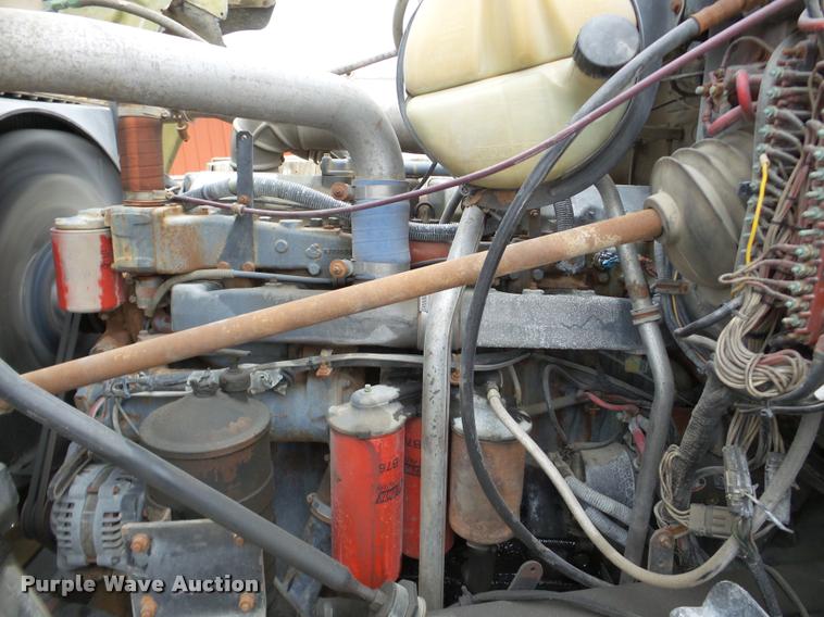 image for item DB5429 1996 Mack RD690S ready mix truck