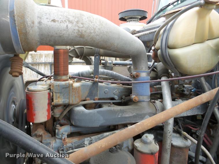 image for item DB5429 1996 Mack RD690S ready mix truck