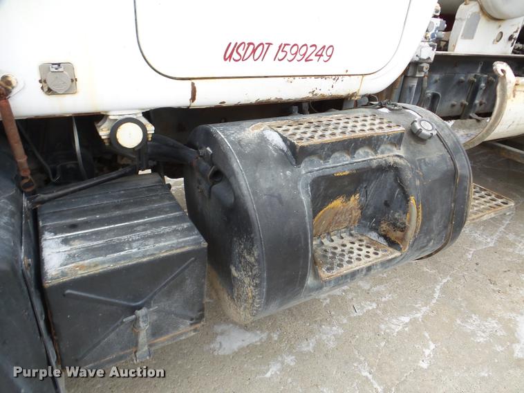 image for item DB5429 1996 Mack RD690S ready mix truck