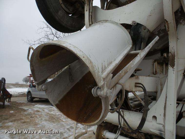 image for item DB5429 1996 Mack RD690S ready mix truck