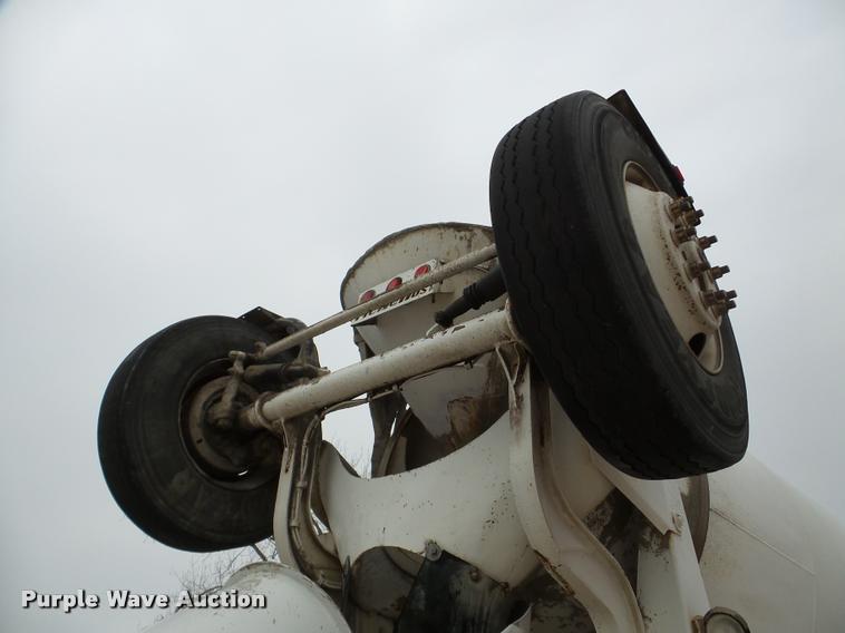 image for item DB5429 1996 Mack RD690S ready mix truck