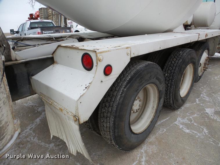 image for item DB5429 1996 Mack RD690S ready mix truck