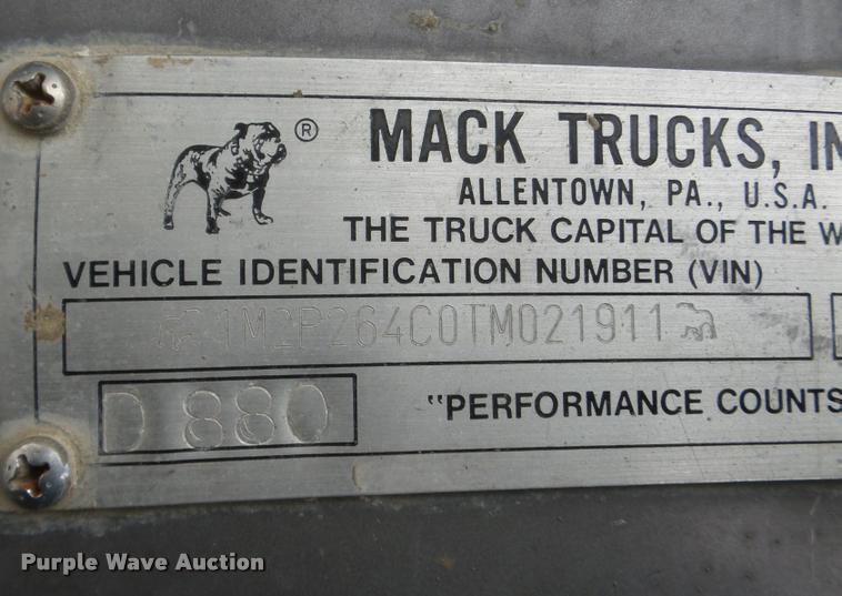 image for item DB5429 1996 Mack RD690S ready mix truck