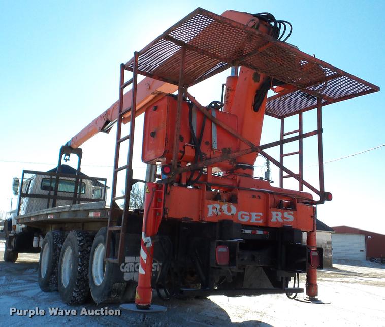 image for item DB5430 1995 Ford LTS9000 crane truck