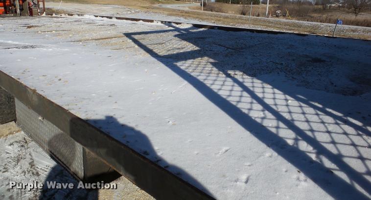 image for item DB5430 1995 Ford LTS9000 crane truck