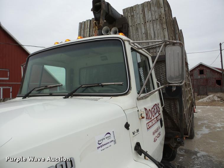 image for item DB5430 1995 Ford LTS9000 crane truck