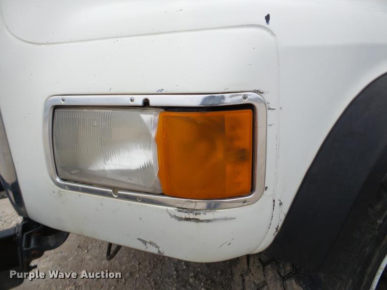 image for item DB5430 1995 Ford LTS9000 crane truck