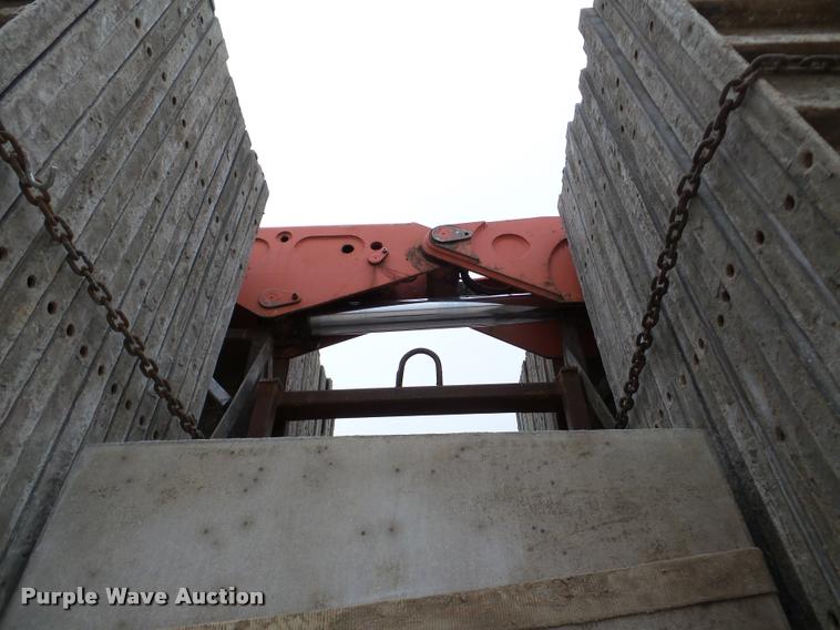 image for item DB5430 1995 Ford LTS9000 crane truck