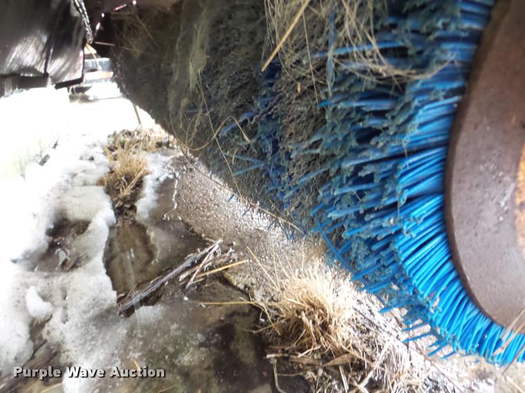 image for item DB5445 MB IKH broom