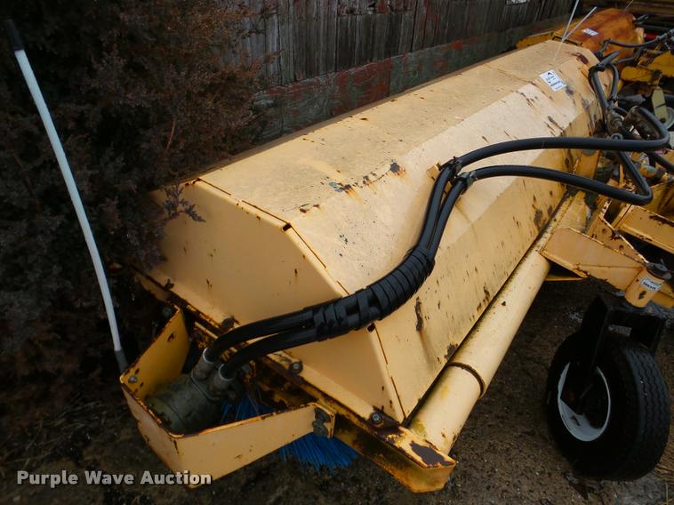 image for item DB5446 Broom