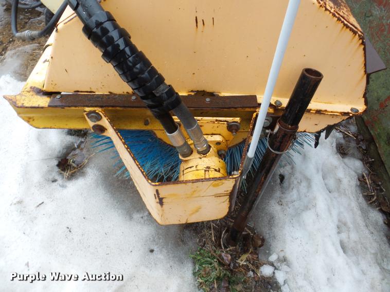 image for item DB5446 Broom