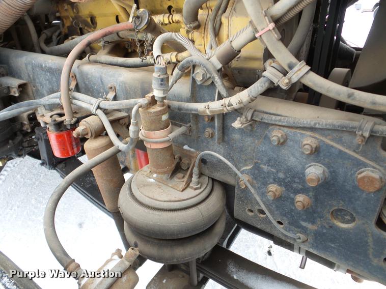 image for item DB5451 1988 Freightliner FLC-64 crane truck