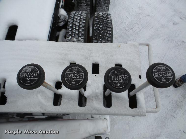 image for item DB5451 1988 Freightliner FLC-64 crane truck