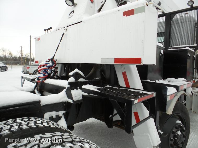 image for item DB5451 1988 Freightliner FLC-64 crane truck