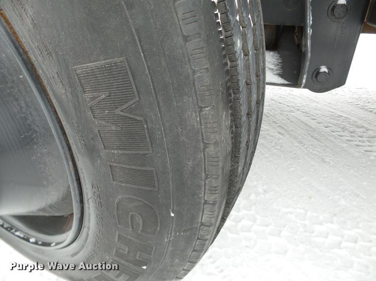 image for item DB5451 1988 Freightliner FLC-64 crane truck