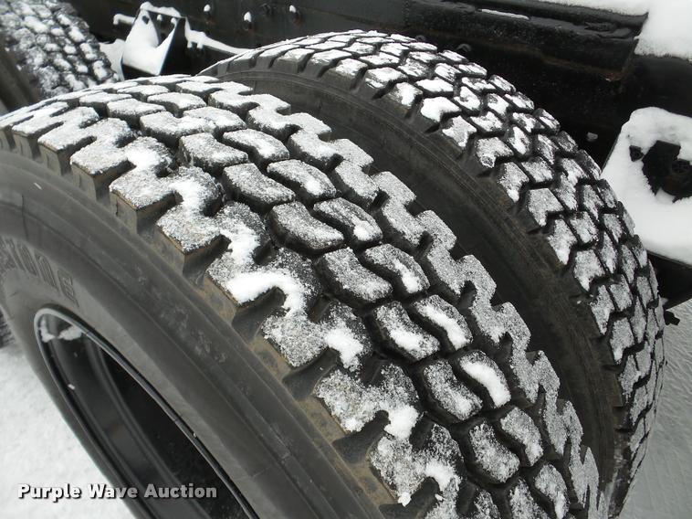 image for item DB5451 1988 Freightliner FLC-64 crane truck