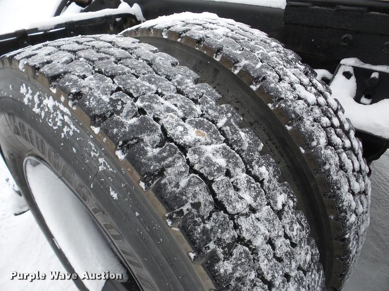 image for item DB5451 1988 Freightliner FLC-64 crane truck