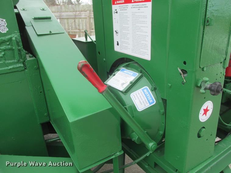 image for item DB5459 Brush Bandit 280XP chipper