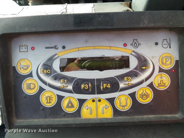 image for item DB5468 2005 Piggy back Z2-3TX forklift