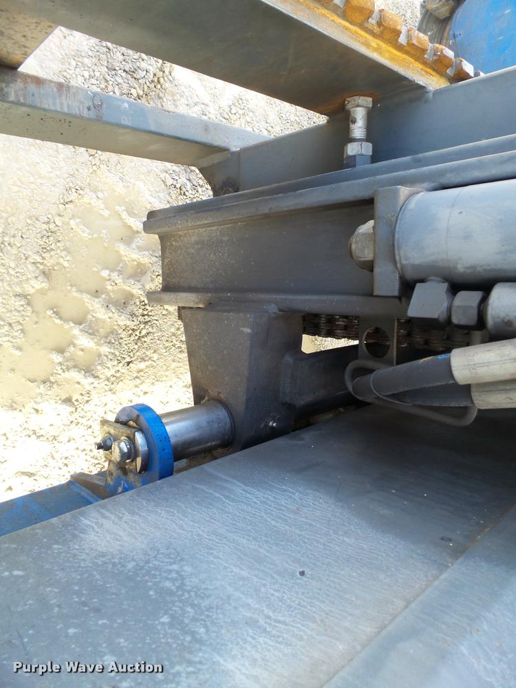 image for item DB5468 2005 Piggy back Z2-3TX forklift