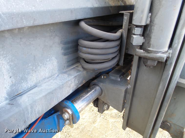 image for item DB5468 2005 Piggy back Z2-3TX forklift