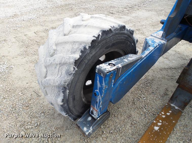 image for item DB5468 2005 Piggy back Z2-3TX forklift