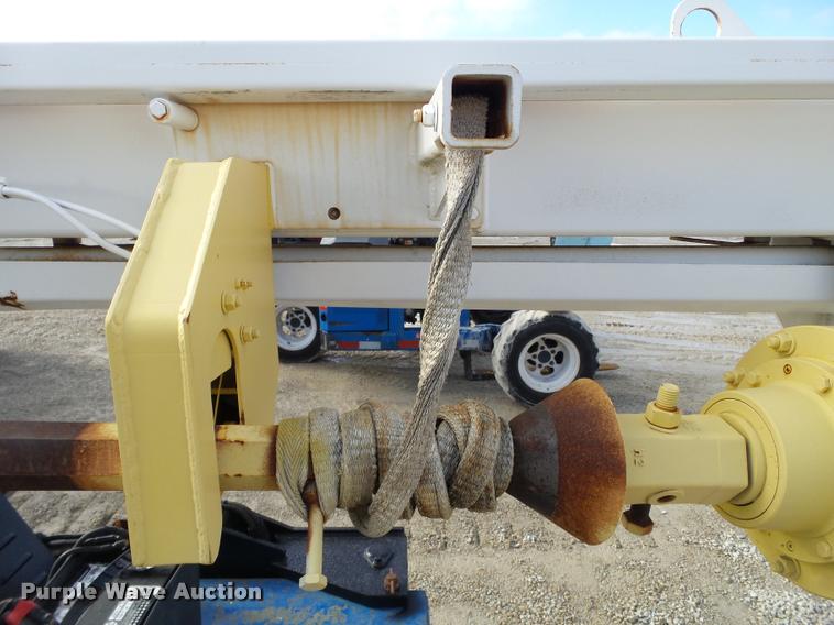 image for item DB5469 2007 Skylift MDHD33 mini digger derrick