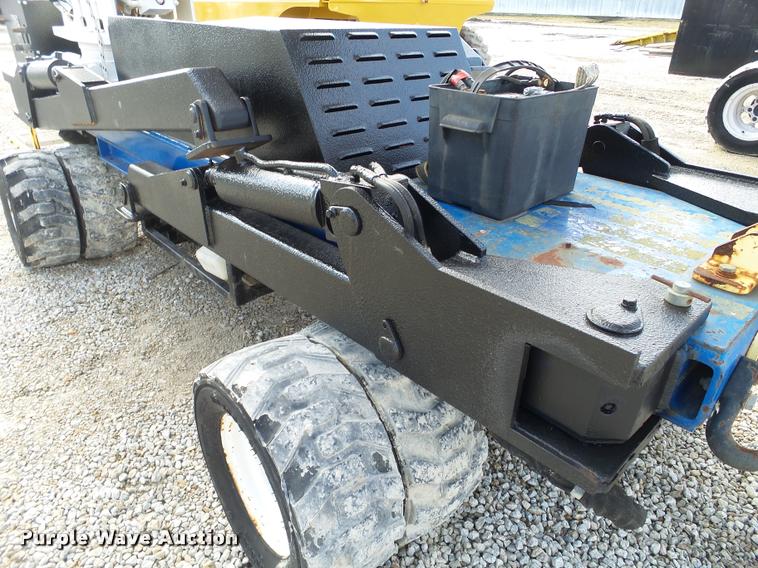 image for item DB5469 2007 Skylift MDHD33 mini digger derrick