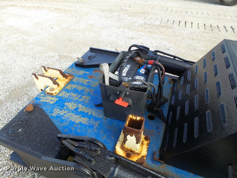 image for item DB5469 2007 Skylift MDHD33 mini digger derrick