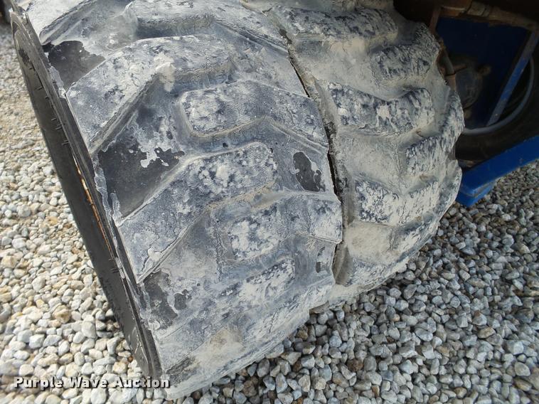 image for item DB5469 2007 Skylift MDHD33 mini digger derrick