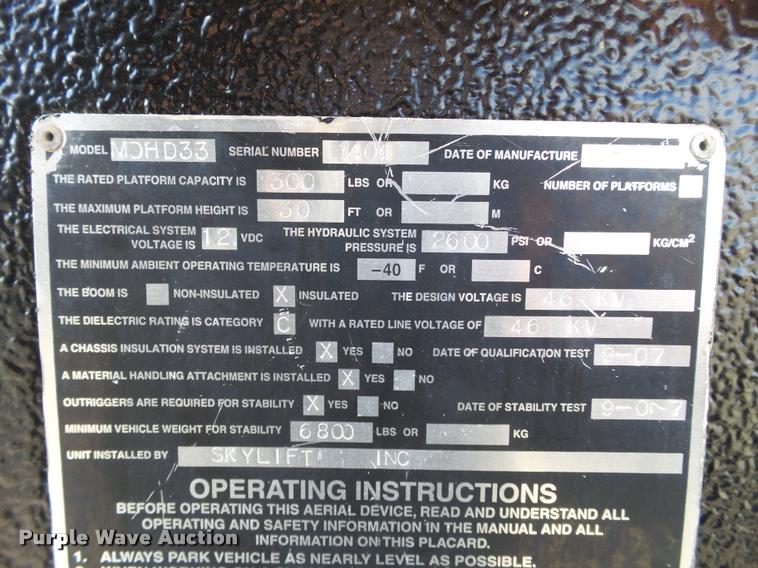 image for item DB5469 2007 Skylift MDHD33 mini digger derrick