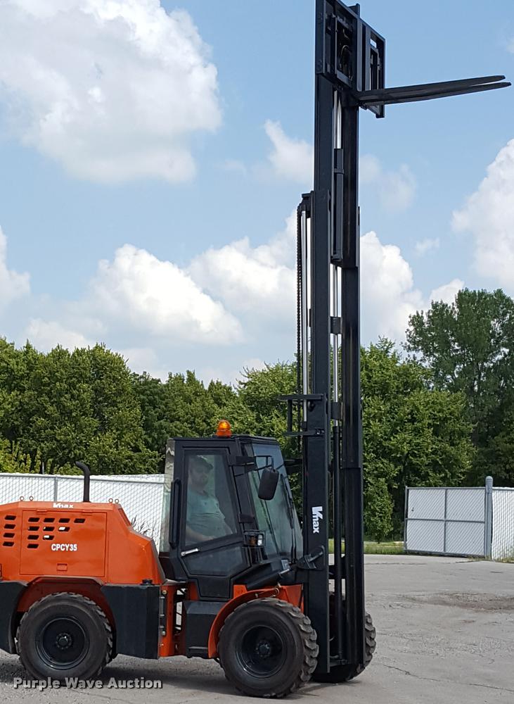 image for item F1131 2016 Vmax CPCY35 forklift